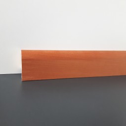 Furniersockelleiste Kirsche geölt 38mm konisch