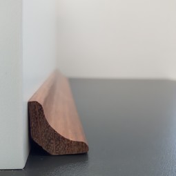 Hohlkehlleiste massiv Jatoba FSC lackiert 18mm