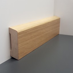 Furniersockelleiste Eiche lackiert 57mm abgeschrägt
